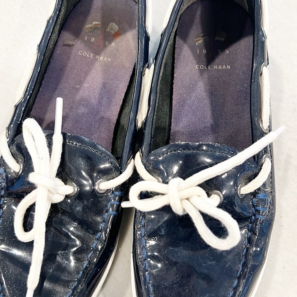 Cole Haan Nantucket Boat Shoe Nantucket Camp Moc Patent Leather Navy Blue size 6 - Picture 8 of 10